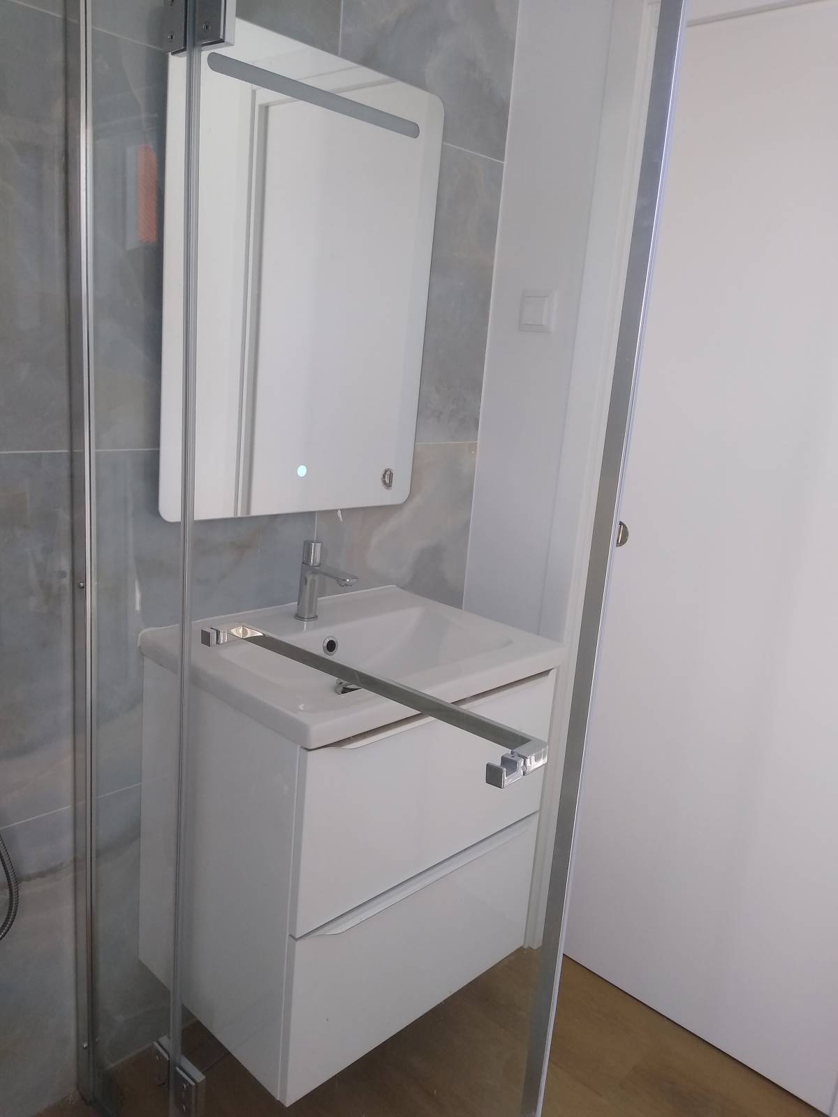 Scapinello Remodelação e construções - Seixal - Instalação ou Substituição de Calhas