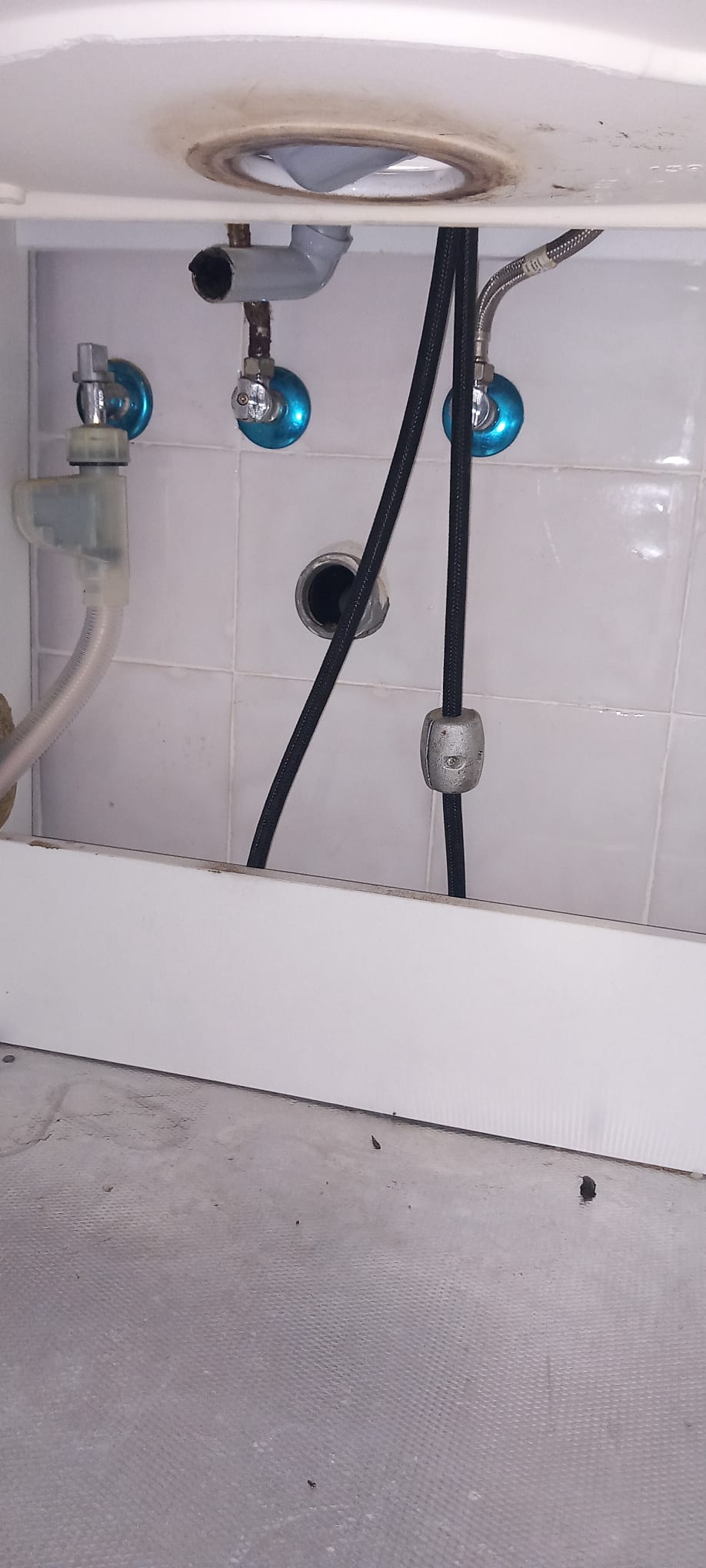 Tec. Reparação & Eletrodomésticos - Cascais - Limpeza de Janelas