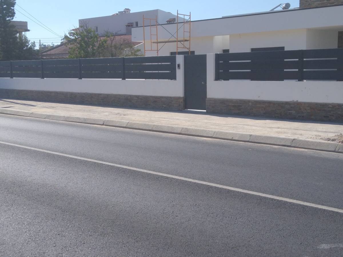 Scapinello Remodelação e construções - Seixal - Instalação de Pavimento em Madeira