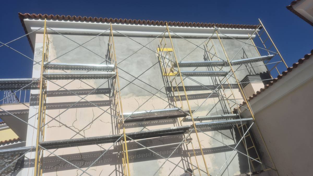 Scapinello Remodelação e construções - Seixal - Reparação de Portadas