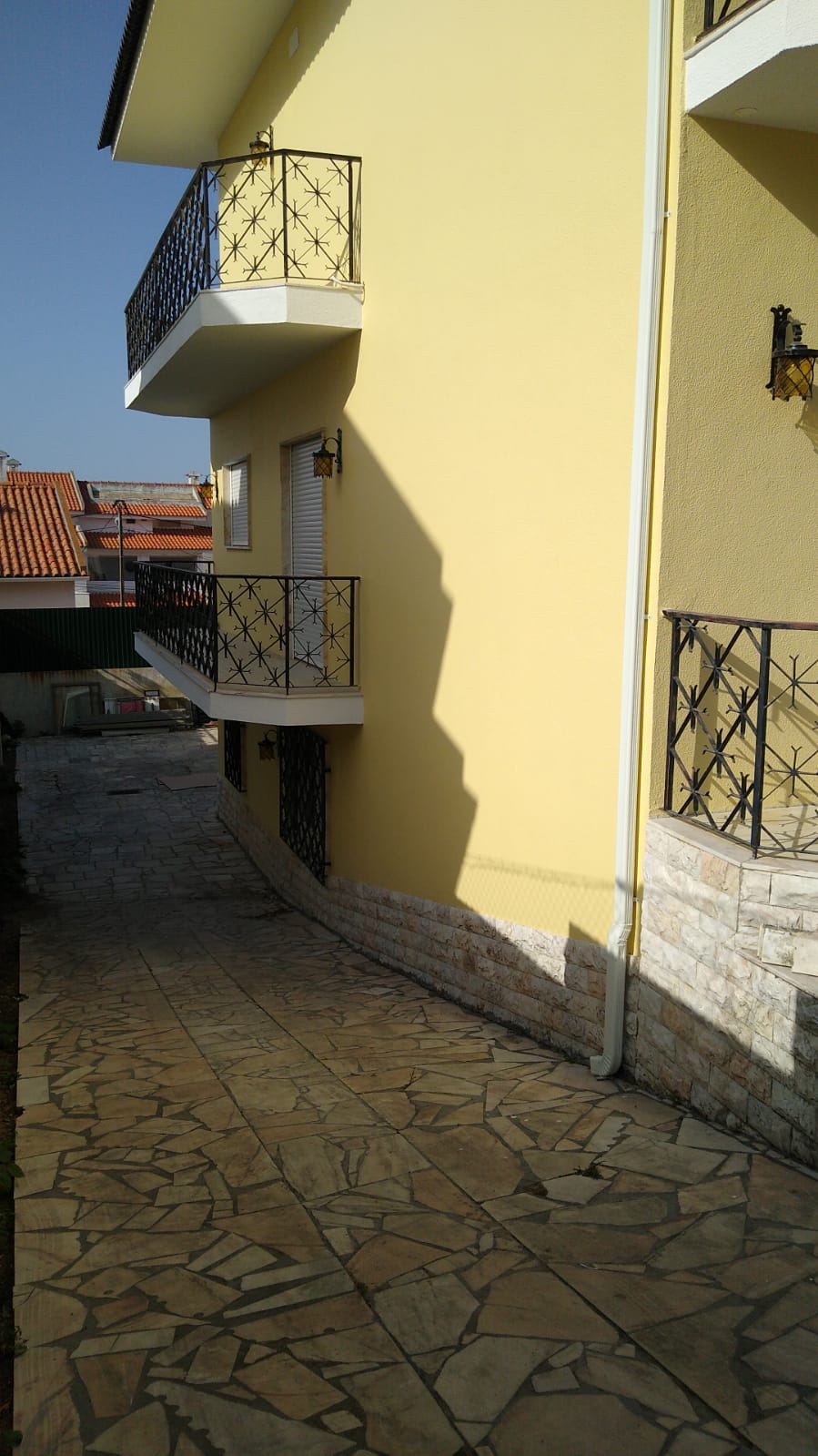 Scapinello Remodelação e construções - Seixal - Instalação de Janelas de Alumínio
