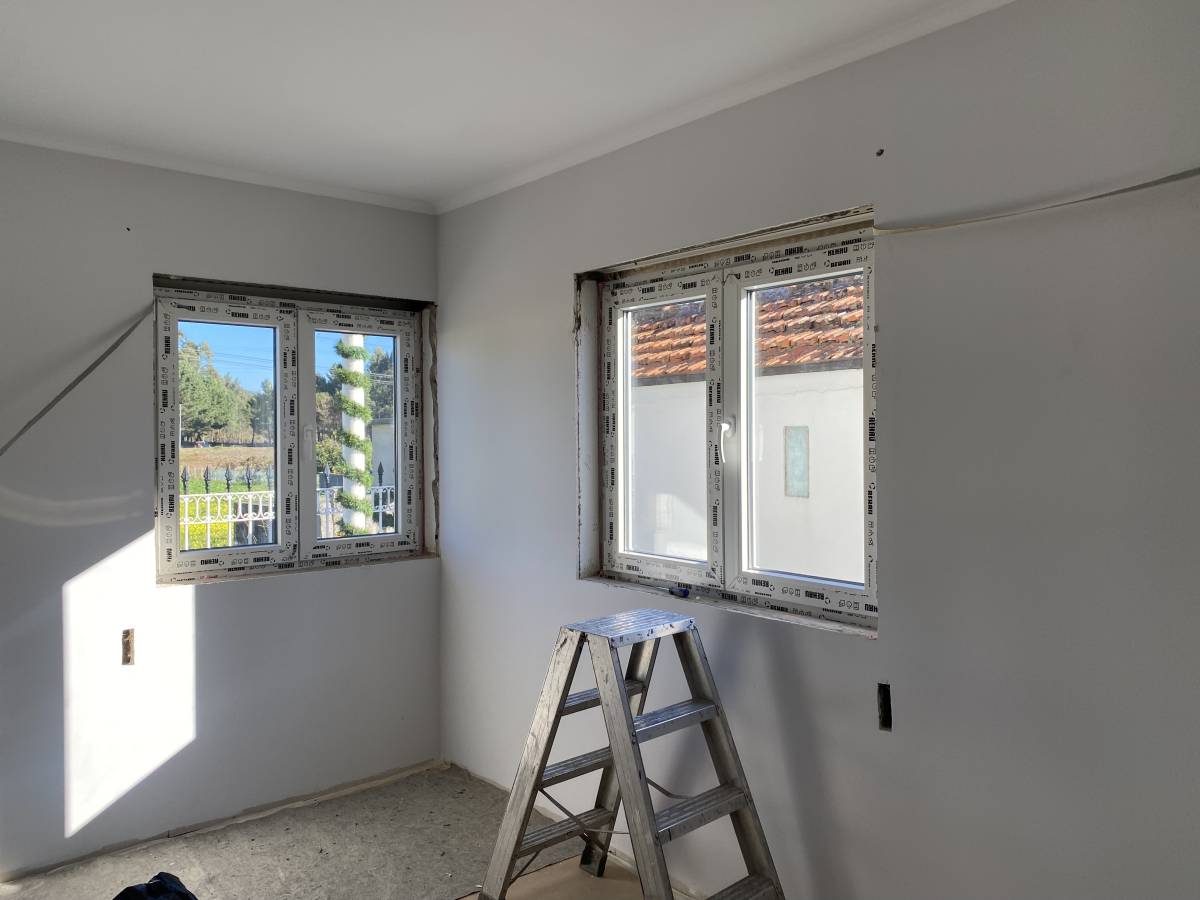JLRS Caixilharia - Vila Nova de Gaia - Window Repair