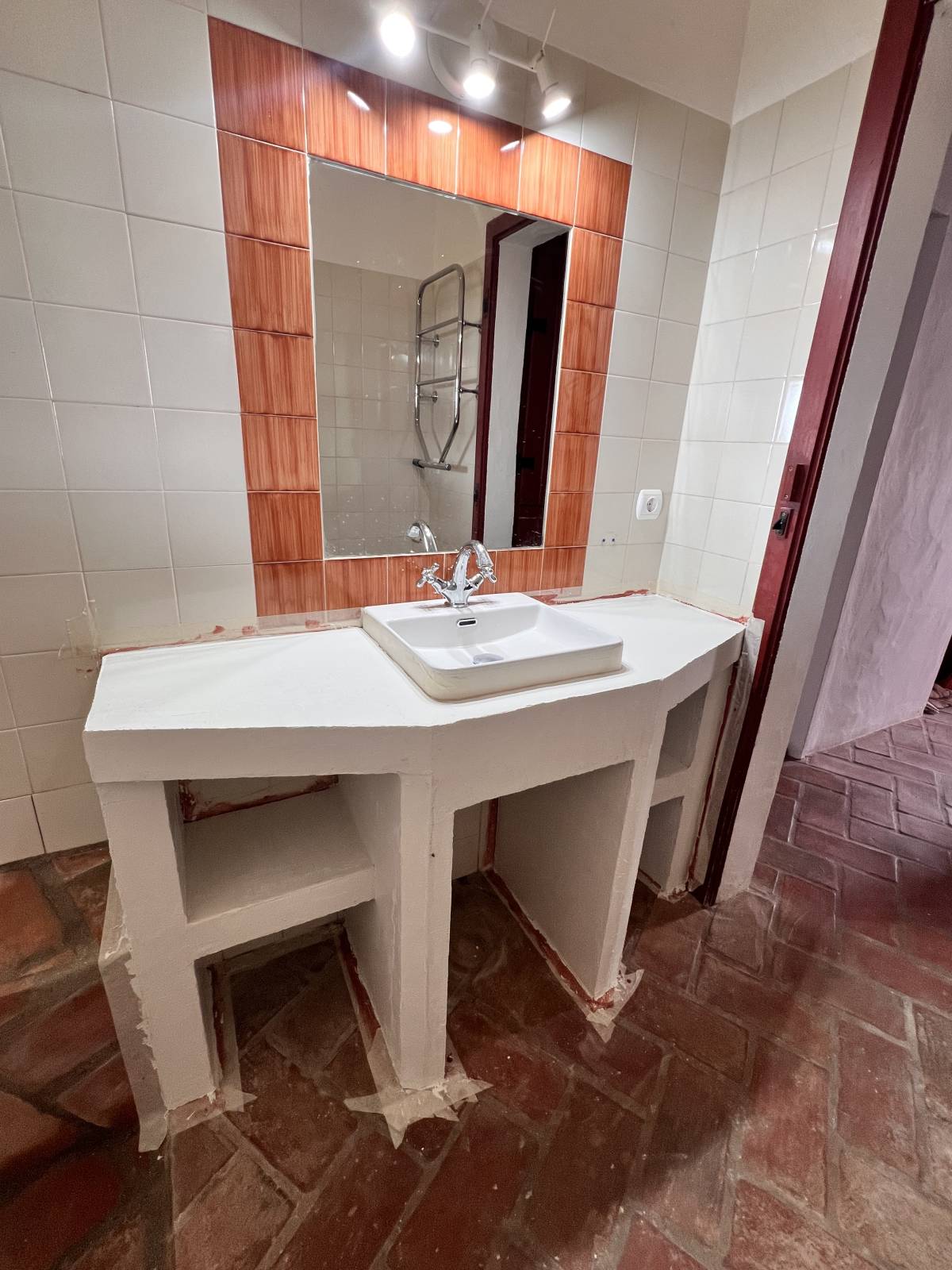 OldNewHouse - Caldas da Rainha - Construção Civil