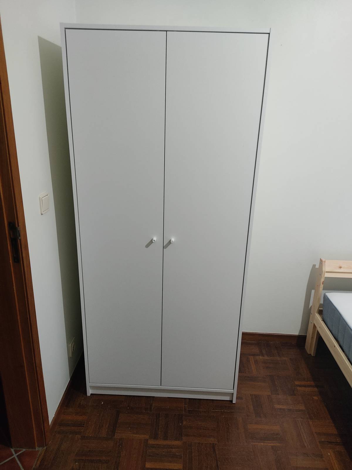 IKEA Furniture Assembler