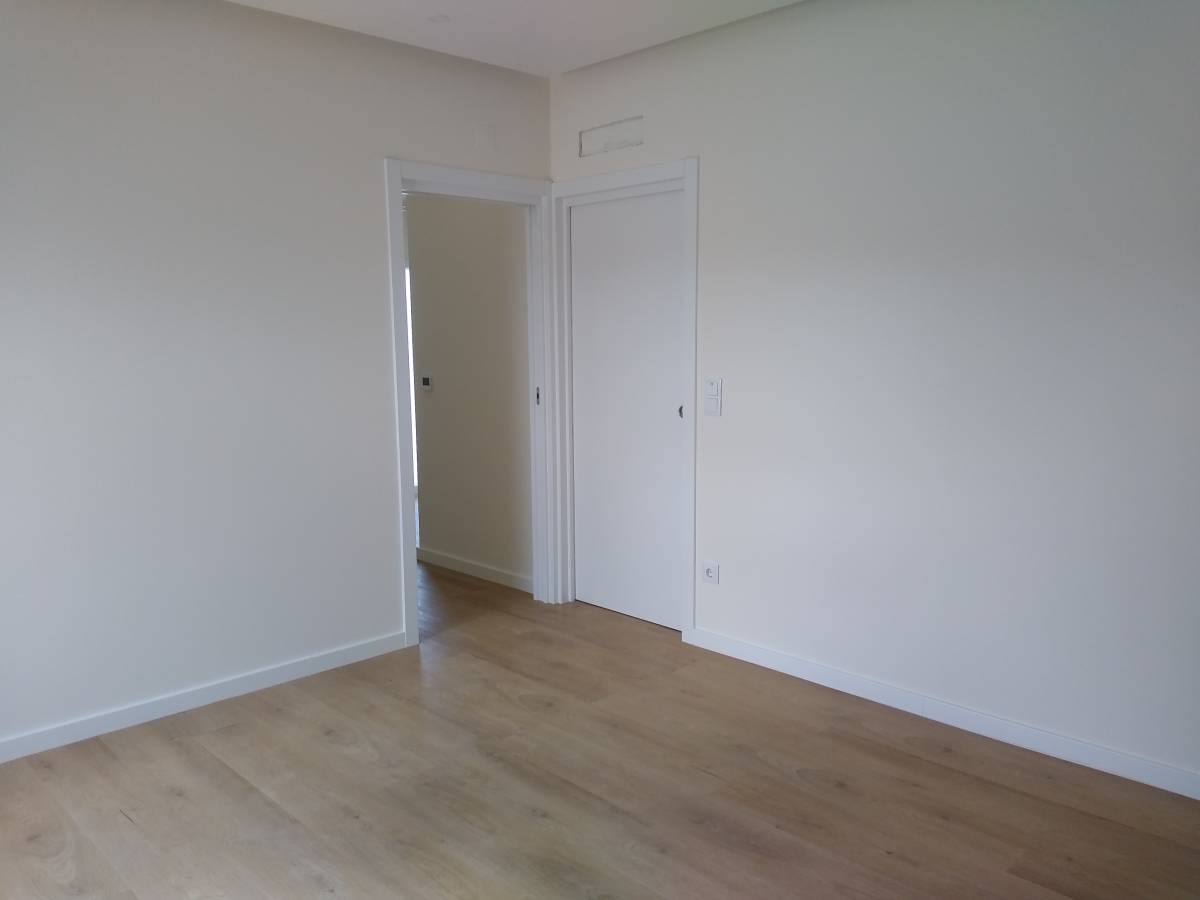 Scapinello Remodelação e construções - Seixal - Instalação de Janelas de PVC