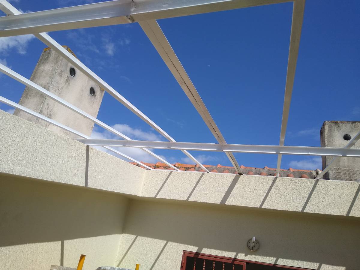 Scapinello Remodelação e construções - Seixal - Instalação de Portadas