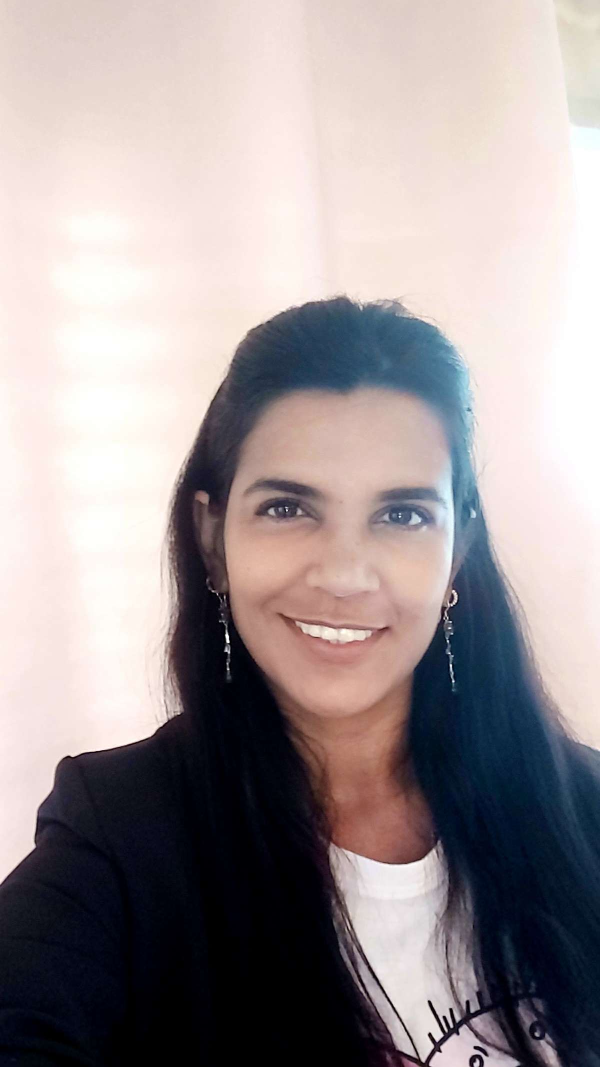 Geórgia Lima - Oeiras - Solicitors
