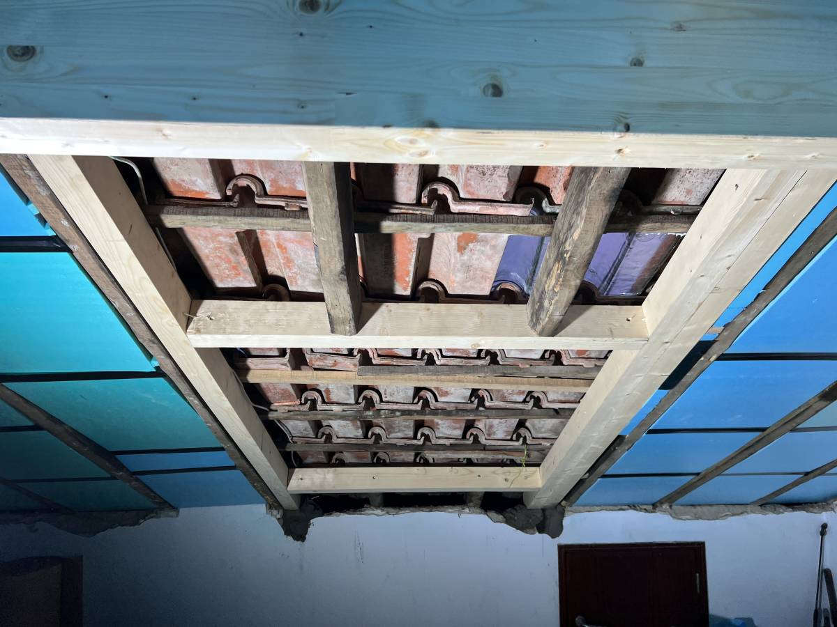 OldNewHouse - Caldas da Rainha - Reparação de Sanita