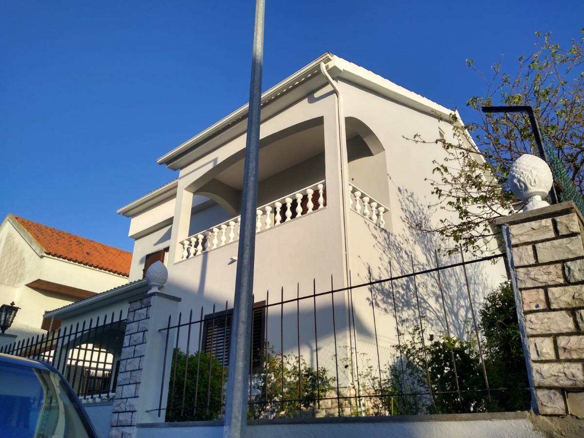 Scapinello Remodelação e construções - Seixal - Instalação de Marquises