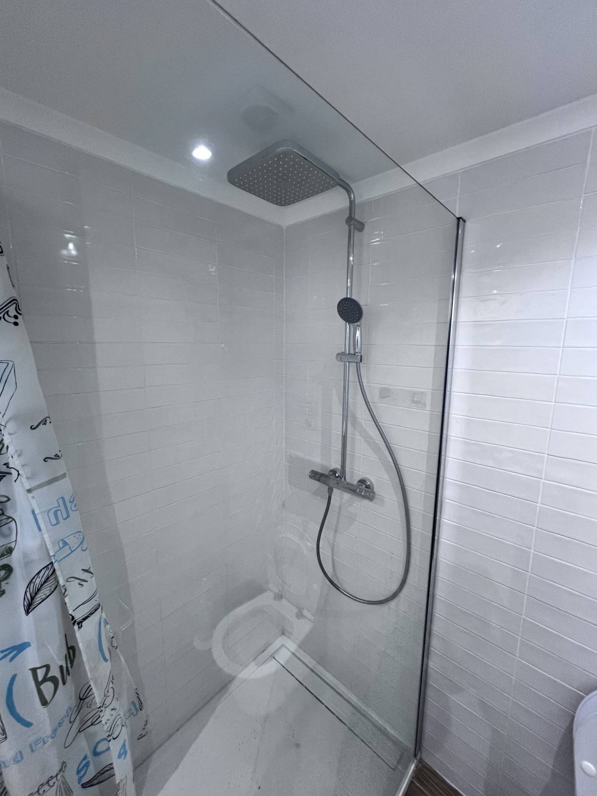 OldNewHouse - Caldas da Rainha - Reparação de Lavatório e Torneira