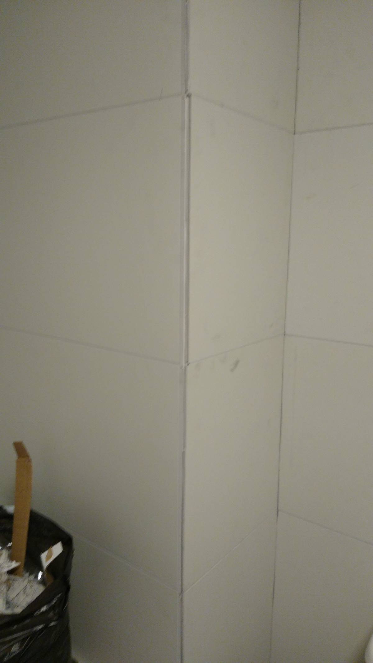 Scapinello Remodelação e construções - Seixal - Revestimento de Casa de Banho