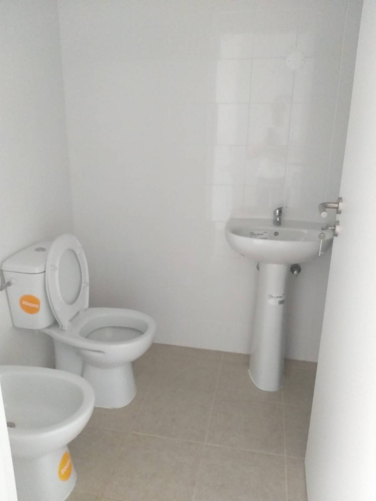 Scapinello Remodelação e construções - Seixal - Instalação ou Reparação de Rede de Proteção ou Mosquiteira