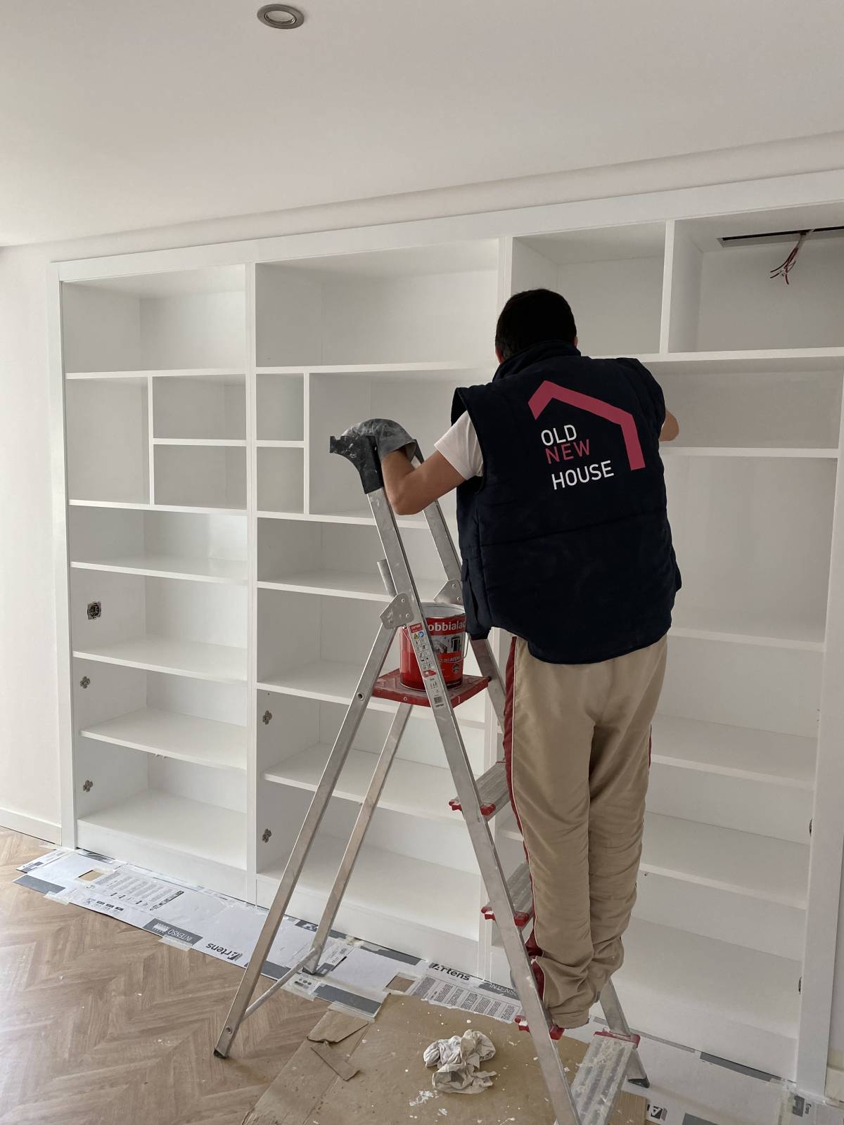 OldNewHouse - Caldas da Rainha - Design Gráfico