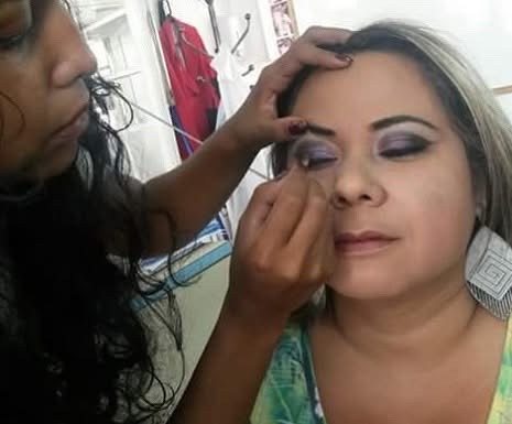 Paula Job Beauty Artist - Moita - Cabeleireiros e Maquilhadores