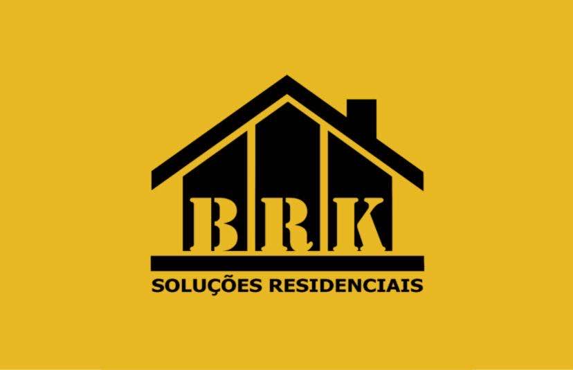 Julien Brucker - Viseu - Bilder aufhängen und Kunstinstallationen anbringen