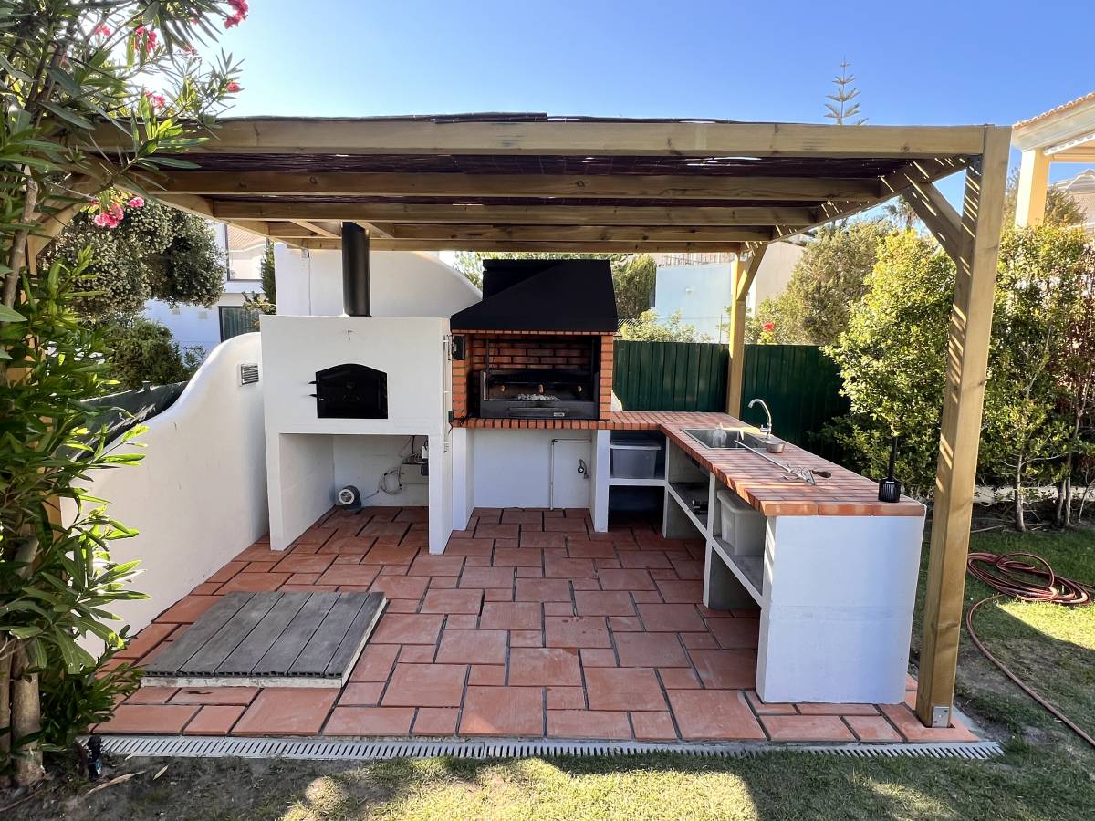 OldNewHouse - Caldas da Rainha - Instalação de Máquina de Lavar Loiça