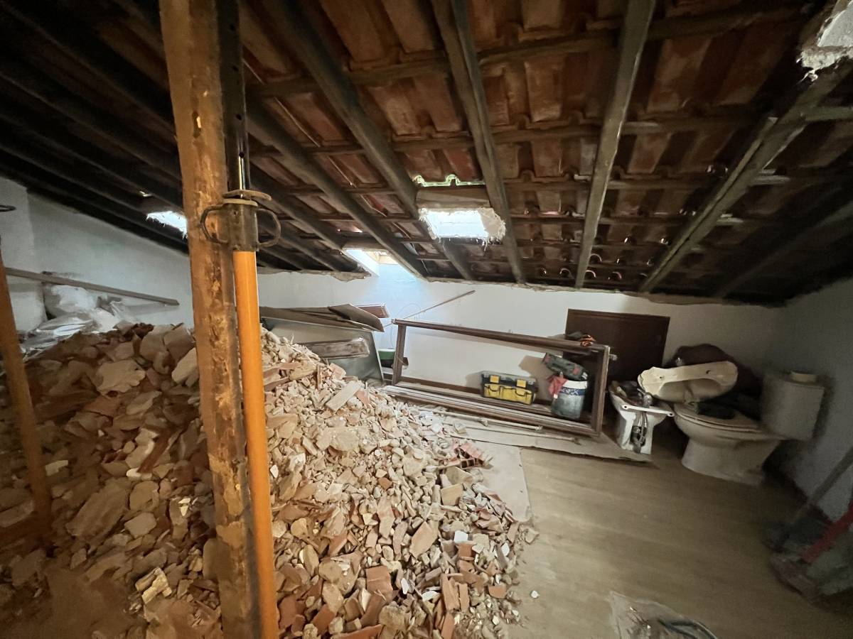 OldNewHouse - Caldas da Rainha - Montagem de TV