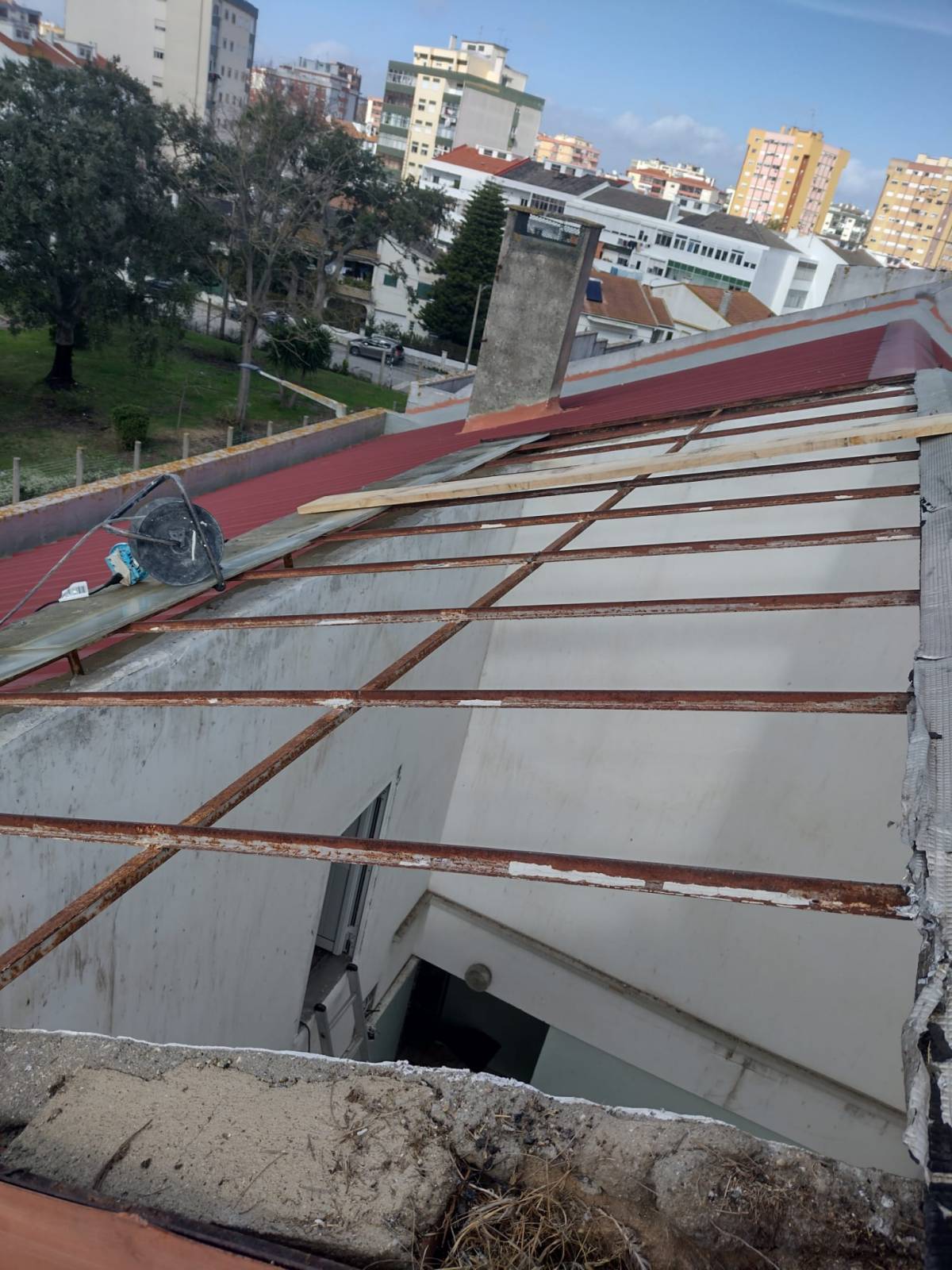 Scapinello Remodelação e construções - Seixal - Remodelação de Loja