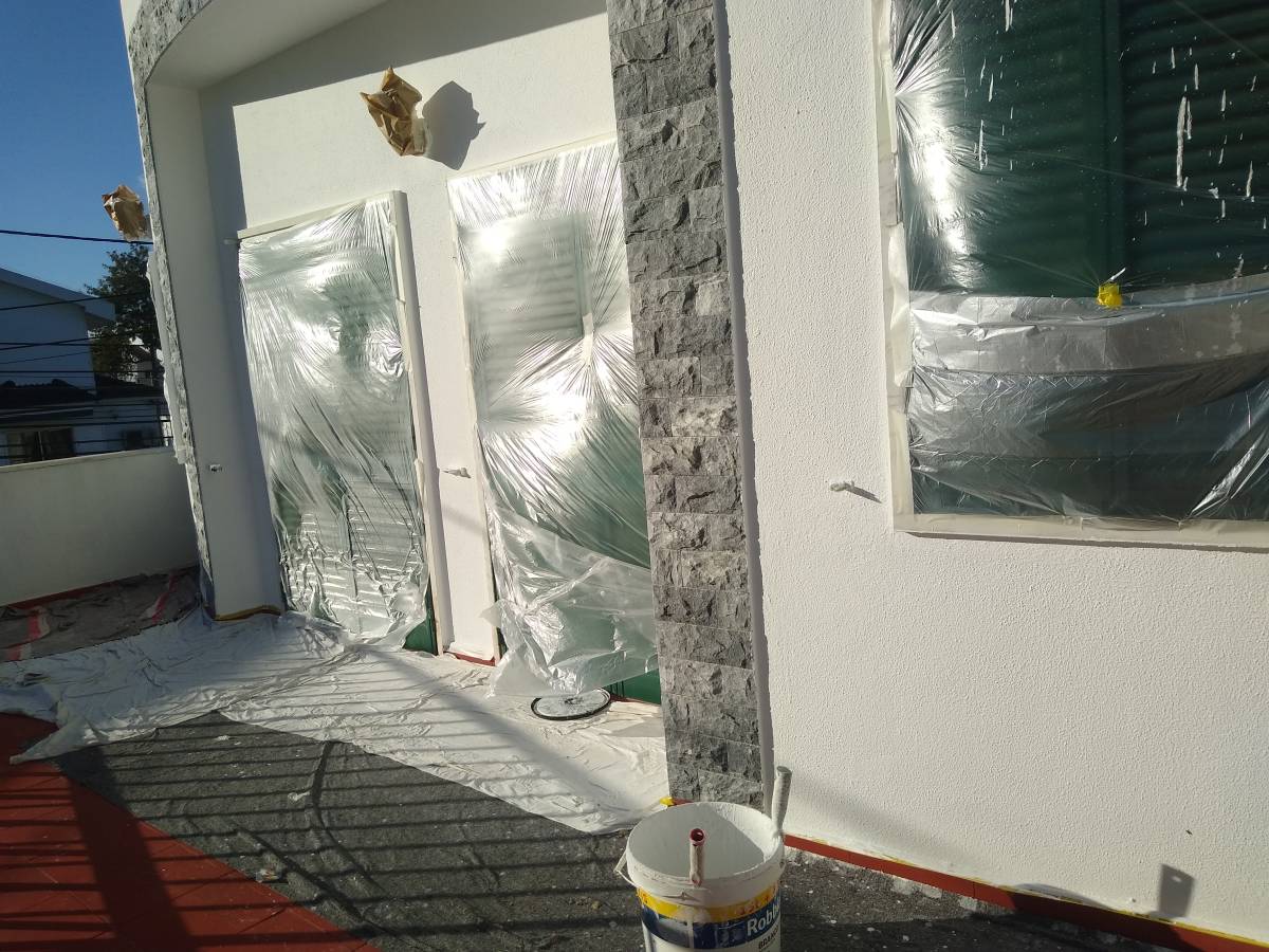 Scapinello Remodelação e construções - Seixal - Revestimento de Pavimento
