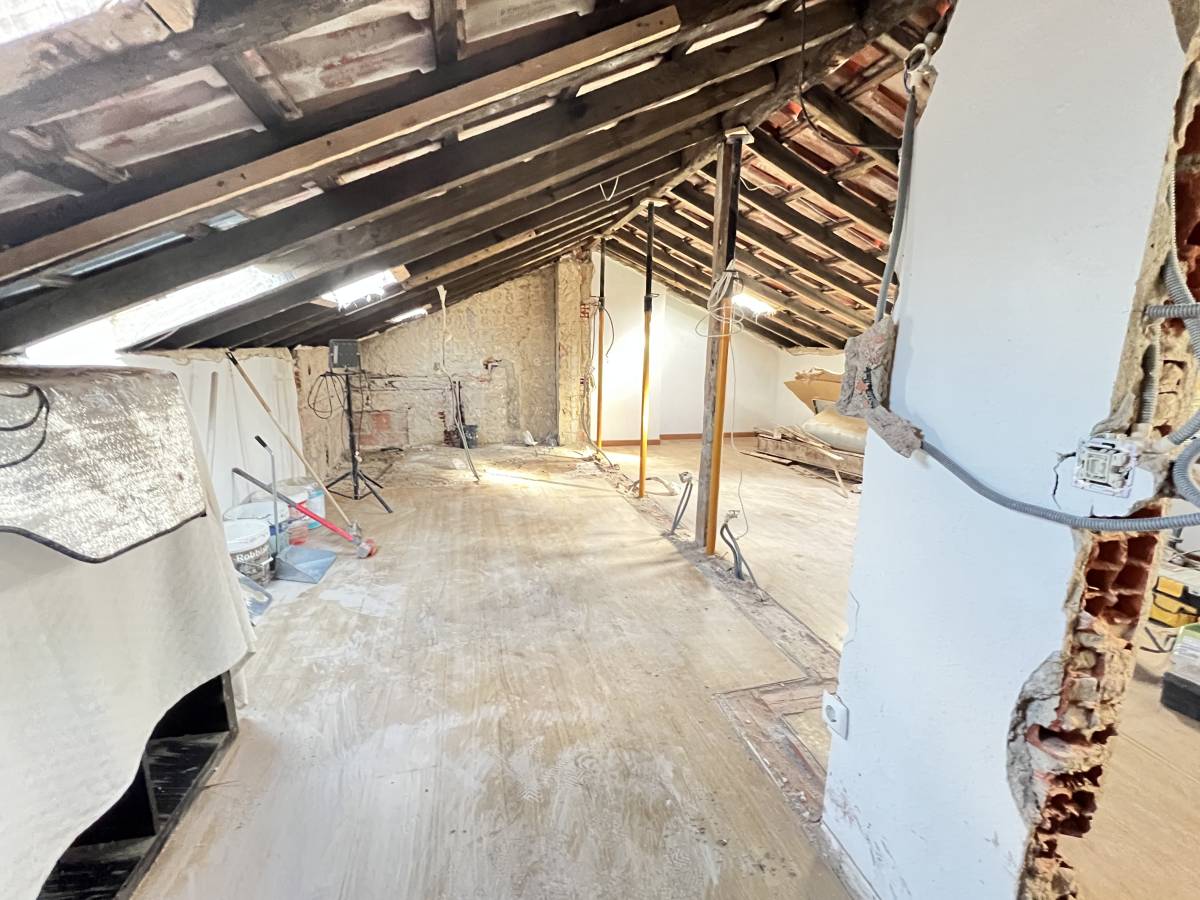 OldNewHouse - Caldas da Rainha - Telhados e Coberturas