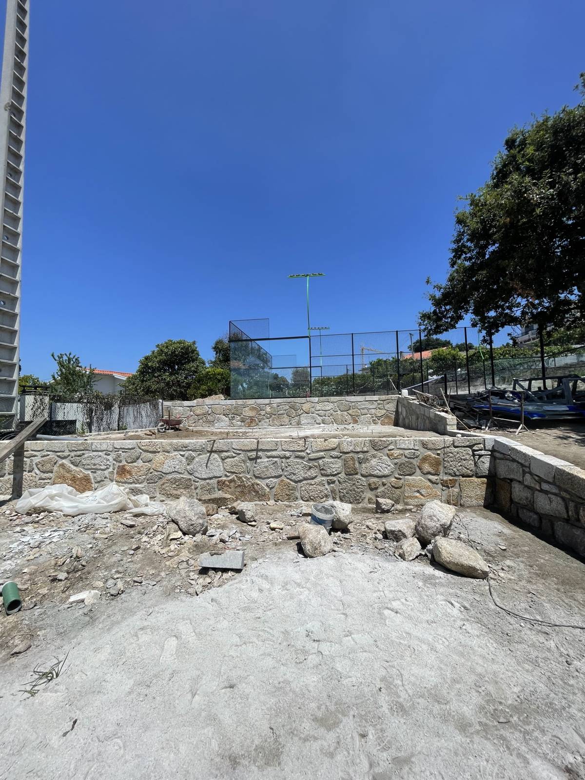 Zeeman Construçoes - Barcelos - Trockenbau reparieren und Oberflächenstruktur geben
