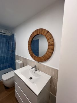 OldNewHouse - Caldas da Rainha - Instalação de Lavatório e Torneira