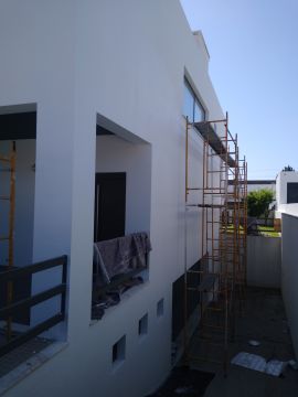 Scapinello Remodelação e construções - Seixal - Construção de Piscina Abaixo do Solo