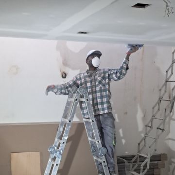 MSCASTRO-Remodelações Unipessoal, Lda - Vila Franca de Xira - An- und Umbauten