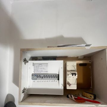 Edson Eletricas e manutenção - Seixal - Trabalhos Manuais e Artes Plásticas