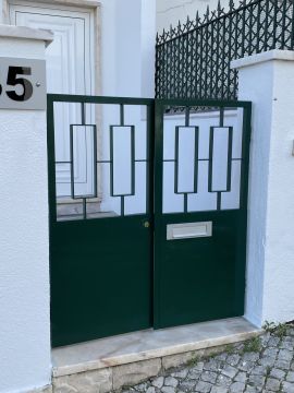 OldNewHouse - Caldas da Rainha - Tratamento de Relvado