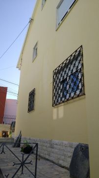Scapinello Remodelação e construções - Seixal - Montagem de Suporte para TV