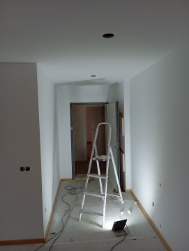Ál pinturas. - Maia - Außenanstrich