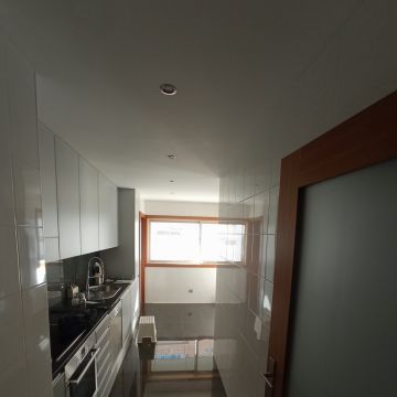Inovação Xavier Pinturas - Porto - Bathroom Remodel
