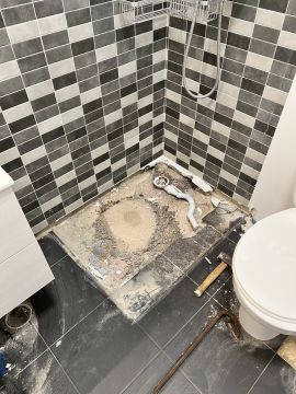 OldNewHouse - Caldas da Rainha - Reparação ou Manutenção de Máquina de Lavar Roupa