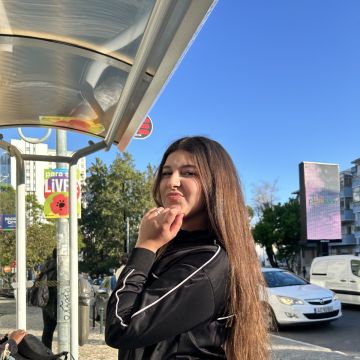 Clara - Lisboa - Babysitting