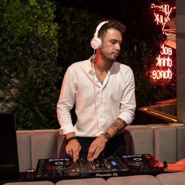 Miguel Gomes (dj mike) - Matosinhos - DJ para Festas e Eventos