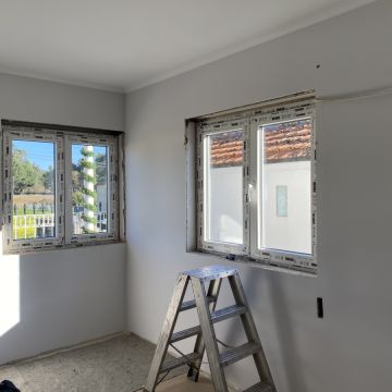 JLRS Caixilharia - Vila Nova de Gaia - Window Repair