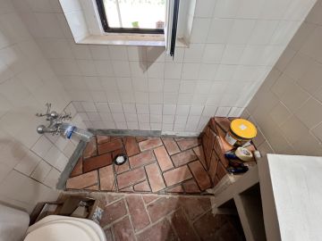 OldNewHouse - Caldas da Rainha - Mudança de Piano