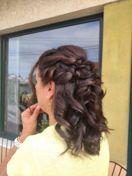 Carina - Gondomar - Wedding Hair Styling