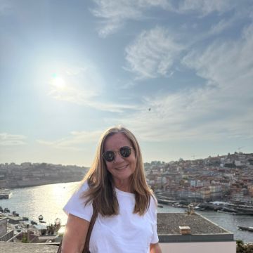 Simone - Porto - Home Care and Nursing Homes