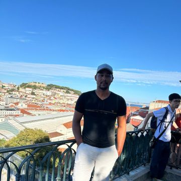Jeziel - Lisboa - Remodelação de Armários