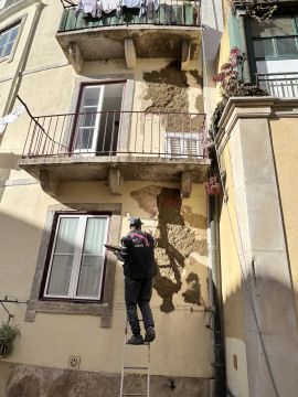OldNewHouse - Caldas da Rainha - Instalação de Janelas de Alumínio