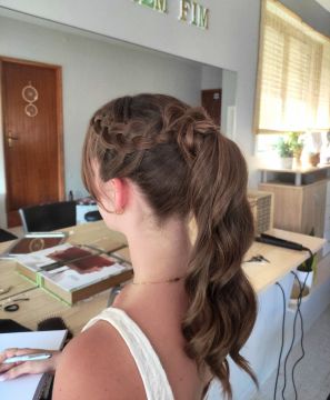 Carina - Gondomar - Wedding Hair Styling