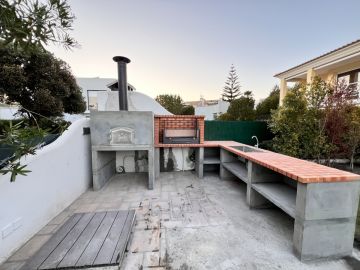 OldNewHouse - Caldas da Rainha - Instalação de Portas