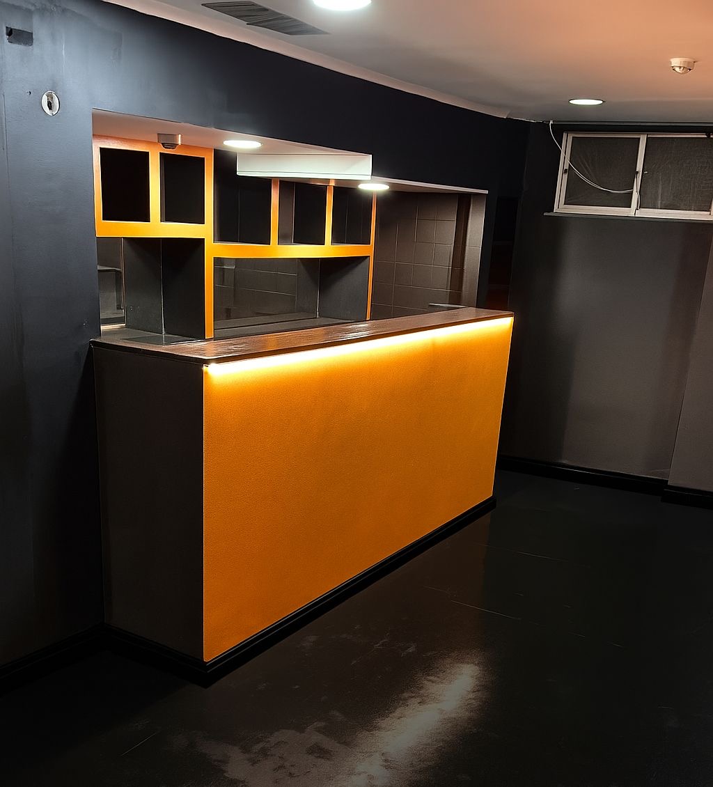 Pintor Especialista em detalhes - Odivelas - Parkettsanierung