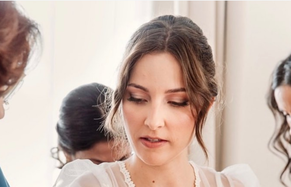 Ana Andrade - pro makeup - Montemor-o-Novo - Peluqueros y maquilladores