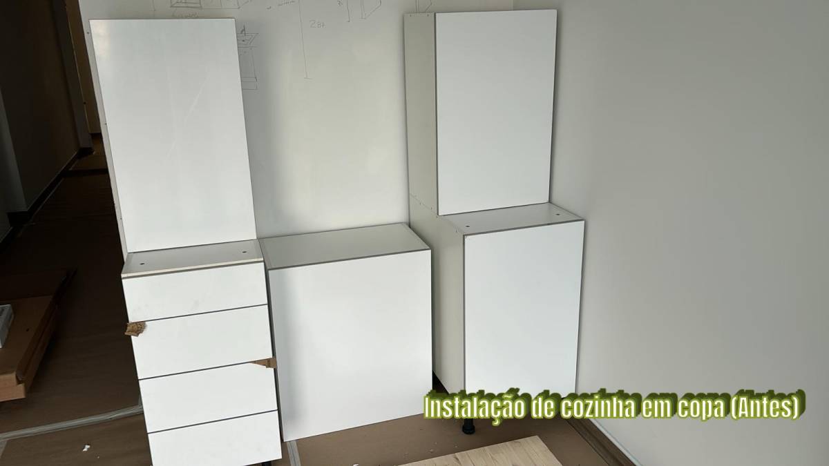 Arte&Fix - Odivelas - Pool Table Assembly