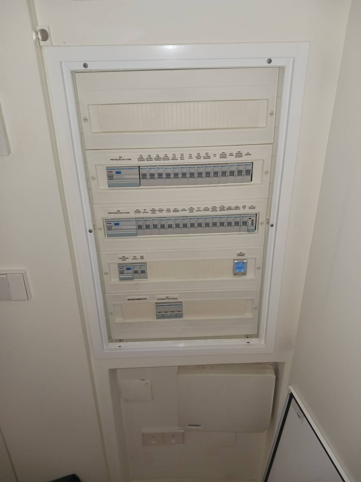 Claudio - Oeiras - Instalación y reparación de porteros automáticos