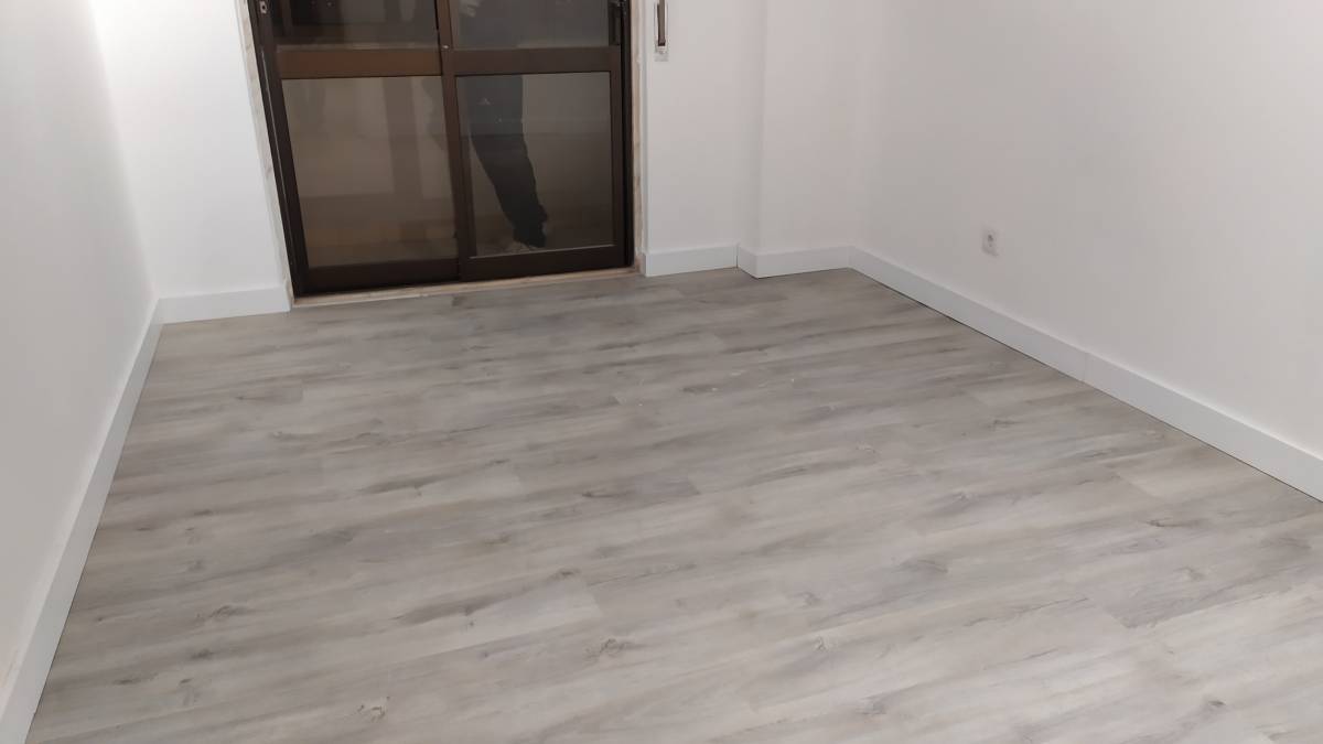 Caminho Galardoado Pavimentos - Barreiro - Hardwood Floor Repair or Partial Replacement