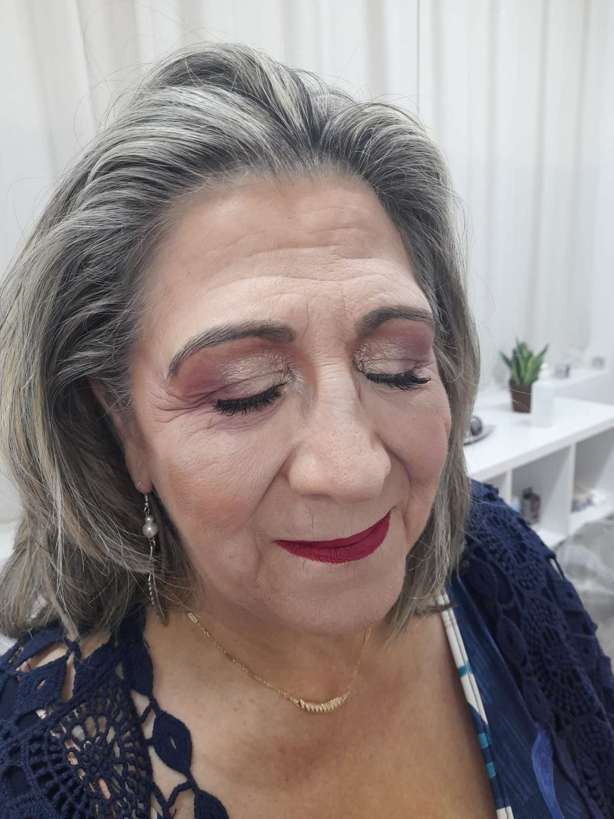 Ana Soares - Gondomar - Hairdressers and Makeup Artists